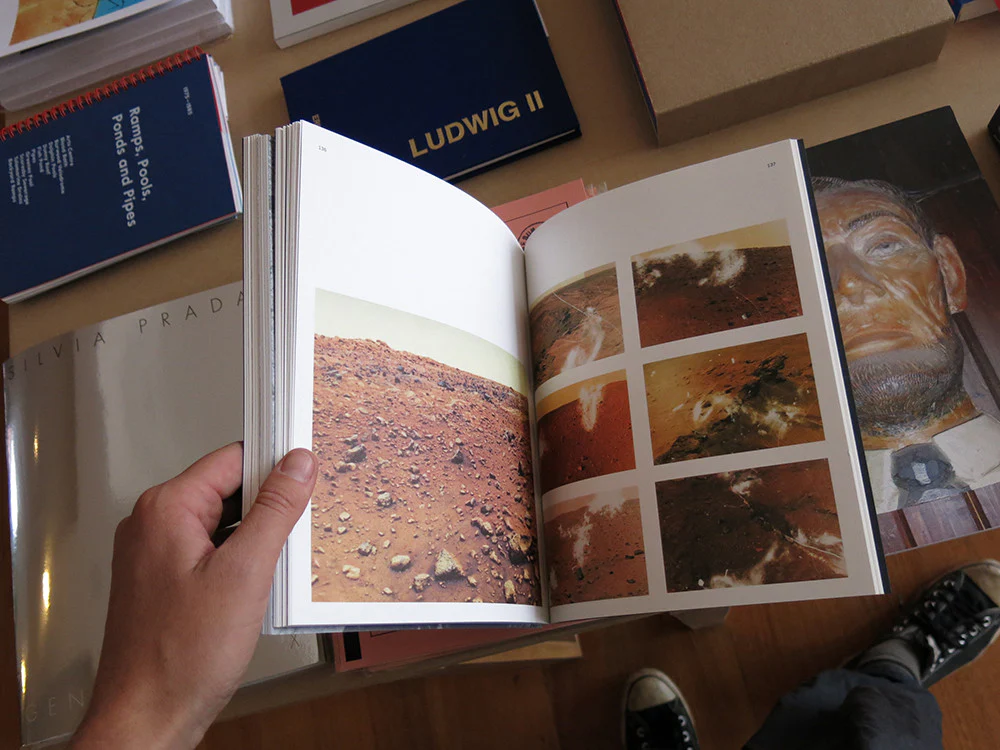 David Campany - a Handful of Dust - Image 11