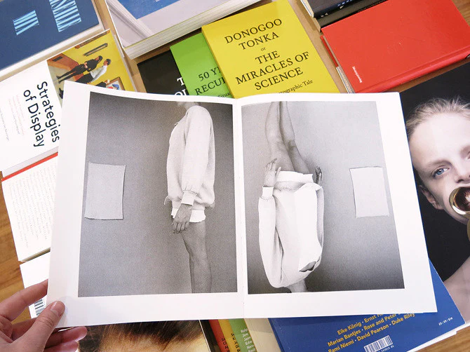 Elisa van Joolen - 11" x 17" - Image 3