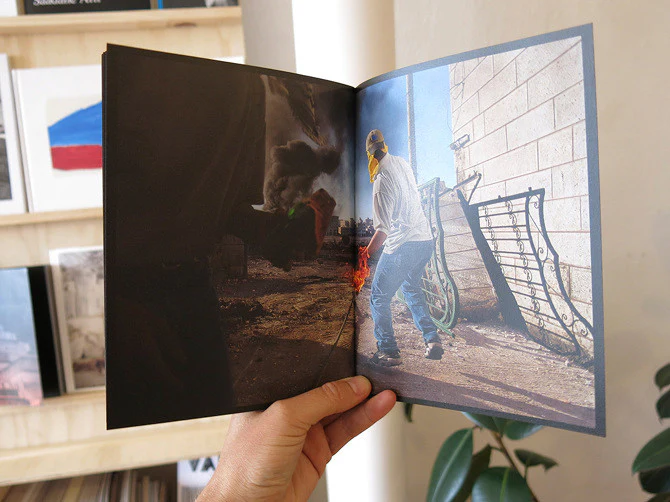 mono.kultur #37 James Nachtwey: Shards of Time - Image 6