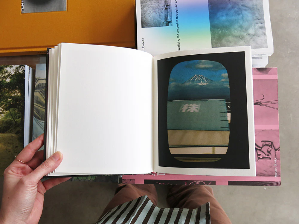 Pia Riverola – Días - Image 7