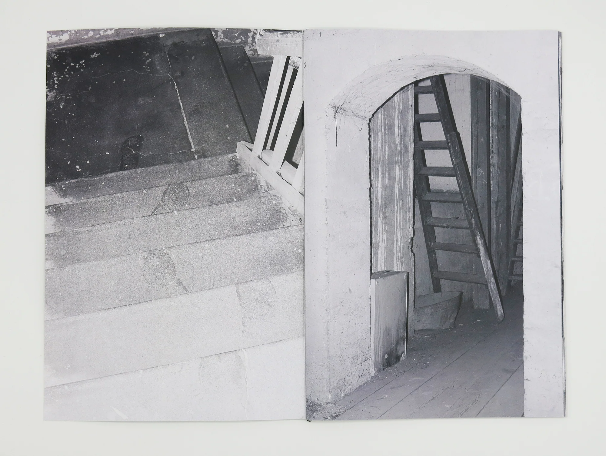 Sarah Walker - Pelči Manor - Image 3