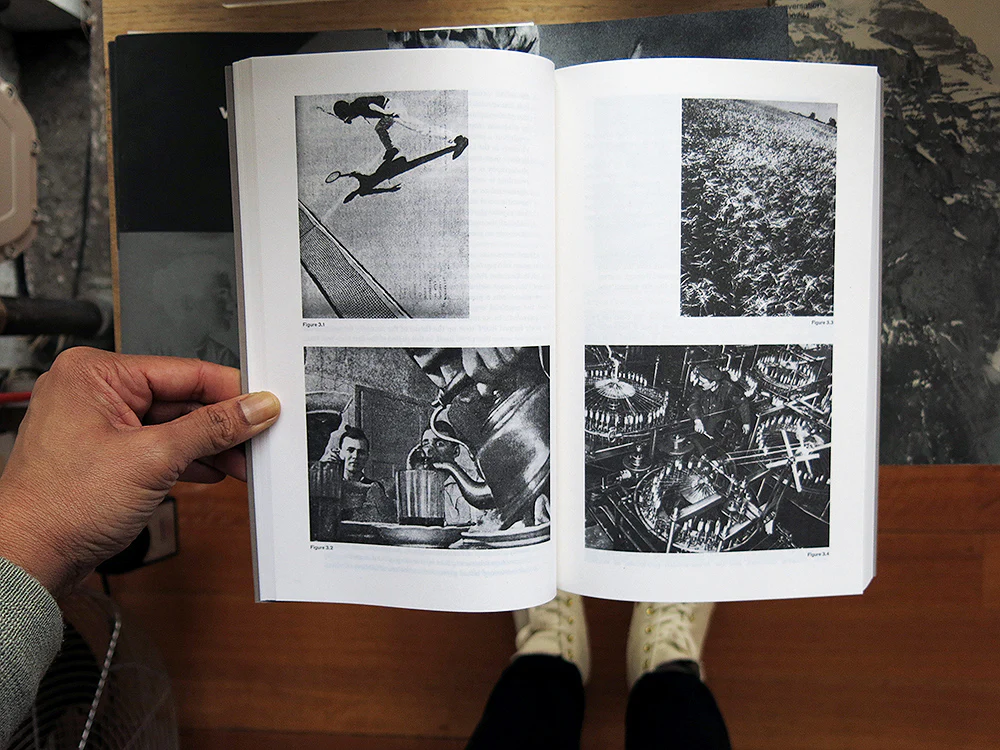 Victor Burgin – The Camera: Essence and Apparatus - Image 3